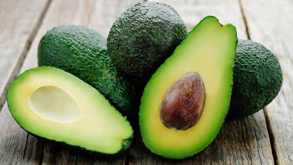 Aside from being high in fiber and magnesium, avocados are also rich in B vitamins and oleic acid