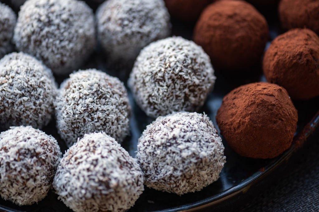 Can You Make Raw Cake Pops?