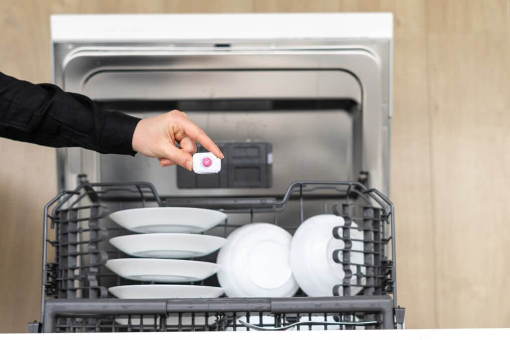 How To Wash Plastic In The Dishwasher