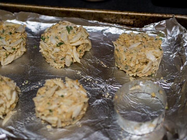 baking crab cakes is to prepare the filling