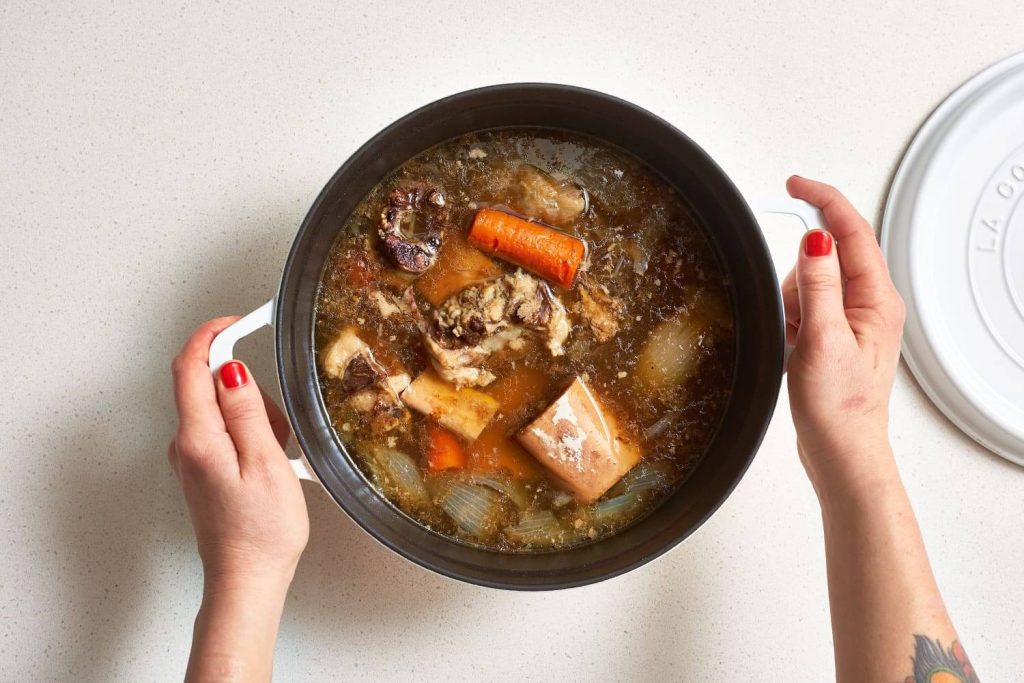 Can You Mix Chicken And Beef Broth?