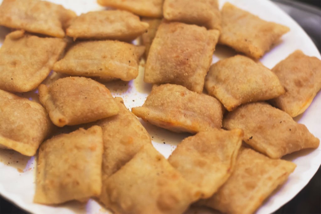 How Long Can Pizza Rolls Sit Out?